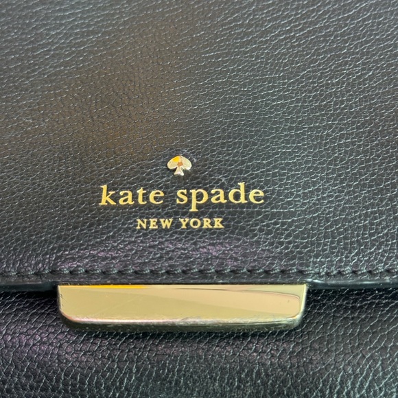 Black Kate spade purse - Picture 8 of 8